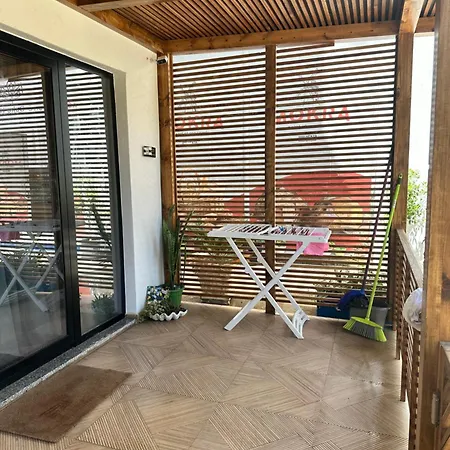 Seahana Apartment Himare